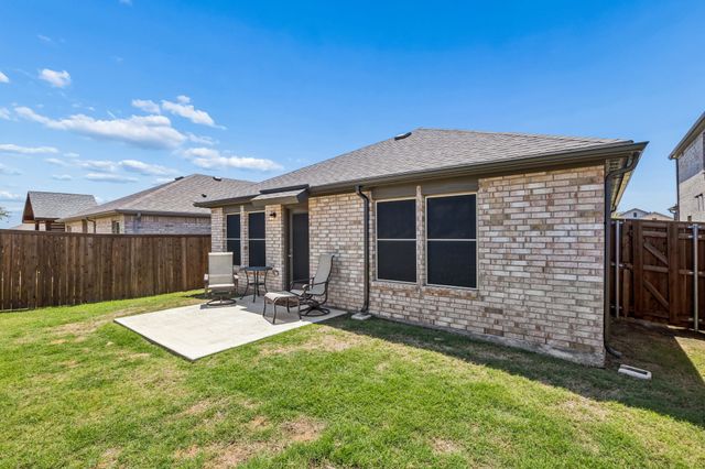 14061 Earlham Street, Pilot Point, TX 76258