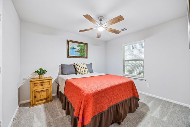 14061 Earlham Street, Pilot Point, TX 76258