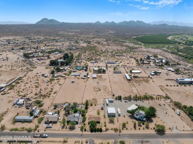11982 Robledo Vista Road, Las Cruces, NM 88007
