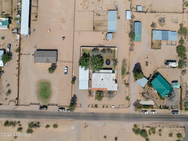 11982 Robledo Vista Road, Las Cruces, NM 88007