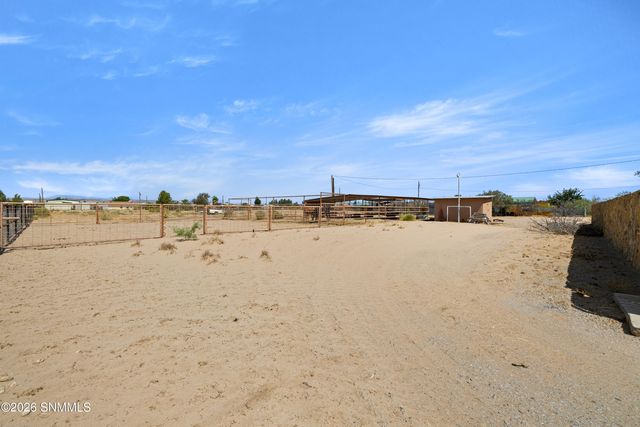 11982 Robledo Vista Road, Las Cruces, NM 88007
