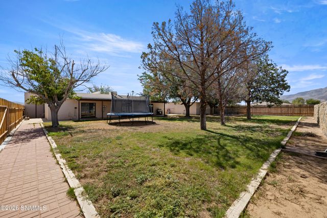 11982 Robledo Vista Road, Las Cruces, NM 88007