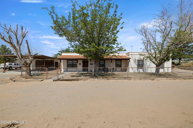 11982 Robledo Vista Road, Las Cruces, NM 88007