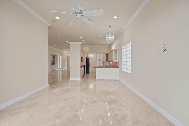 8887 VIA PRESTIGIO W, Wellington, FL 33411