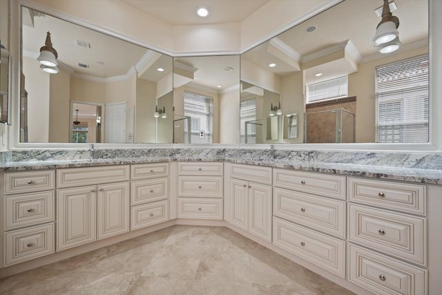 8887 VIA PRESTIGIO W, Wellington, FL 33411