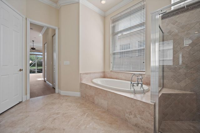8887 VIA PRESTIGIO W, Wellington, FL 33411
