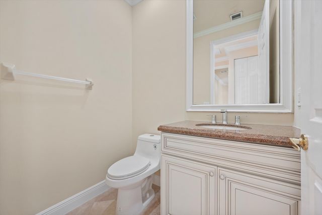 8887 VIA PRESTIGIO W, Wellington, FL 33411