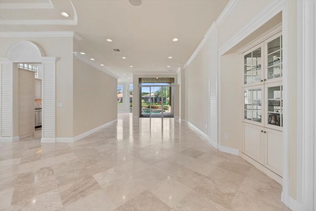 8887 VIA PRESTIGIO W, Wellington, FL 33411