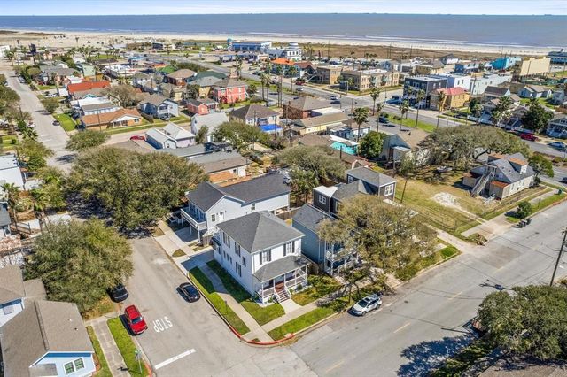 902 9th Street, Galveston, TX 77550