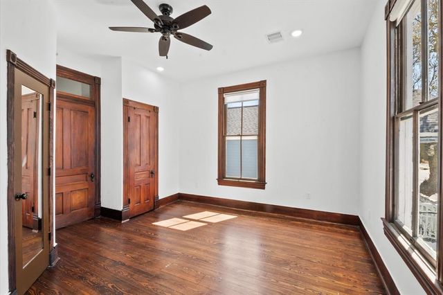902 9th Street, Galveston, TX 77550
