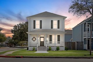 902 9th Street, Galveston, TX 77550