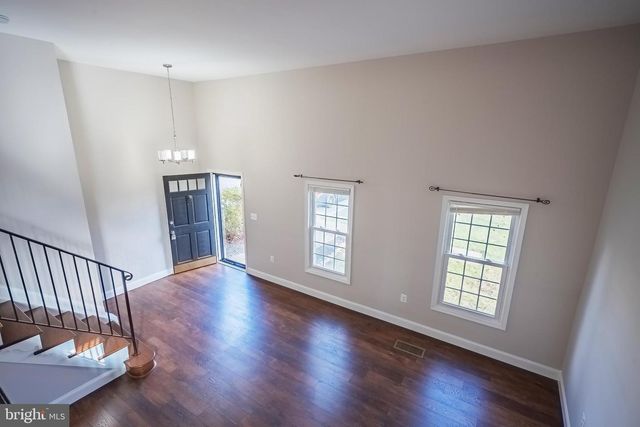6039 LIBERTY BELL CT, Burke, VA 22015