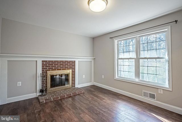6039 LIBERTY BELL CT, Burke, VA 22015