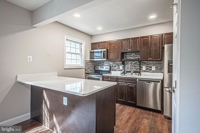 6039 LIBERTY BELL CT, Burke, VA 22015