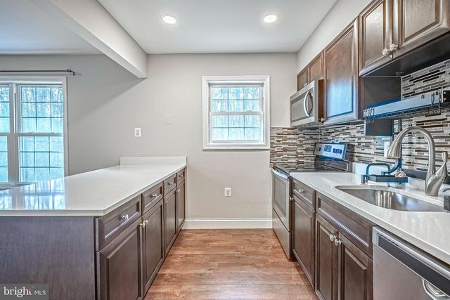 6039 LIBERTY BELL CT, Burke, VA 22015