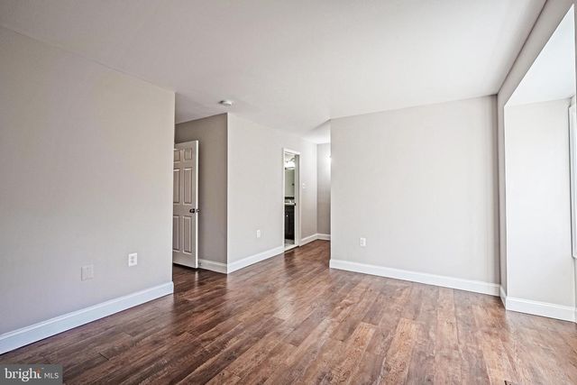 6039 LIBERTY BELL CT, Burke, VA 22015