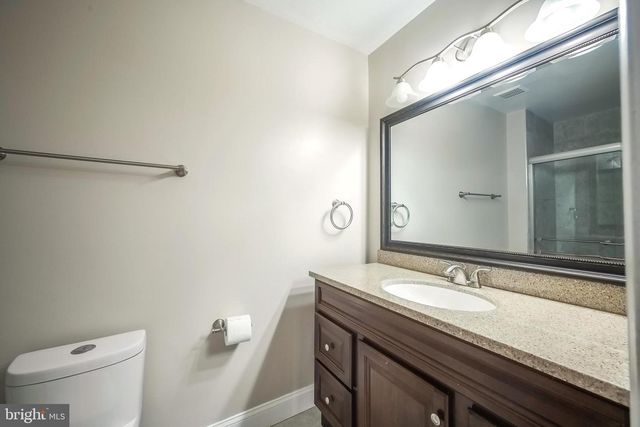 6039 LIBERTY BELL CT, Burke, VA 22015