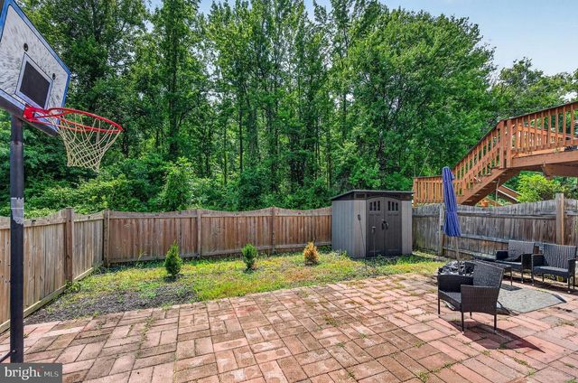 6039 LIBERTY BELL CT, Burke, VA 22015