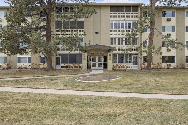 725 S Alton Way 7A, Denver, CO 80247
