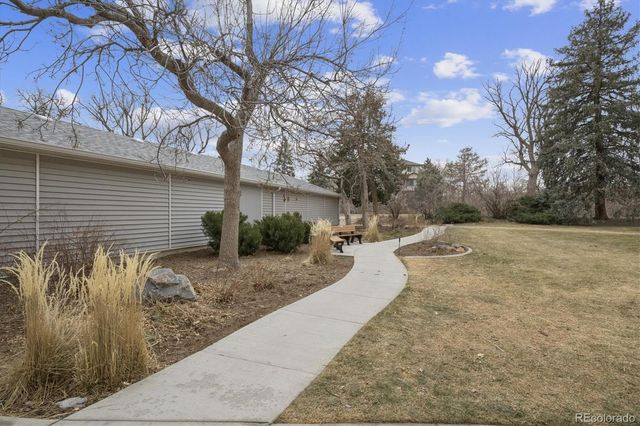 725 S Alton Way 7A, Denver, CO 80247