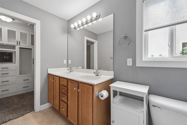 640 SE Cardinal Lane, Waukee, IA 50263