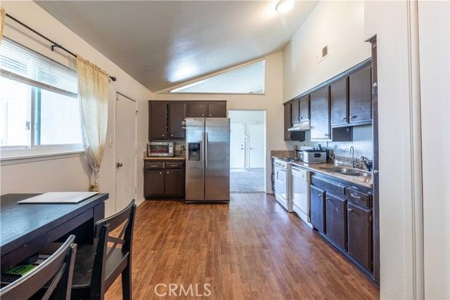 44800 Denmore Avenue, Lancaster, CA 93535