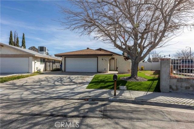 44800 Denmore Avenue, Lancaster, CA 93535