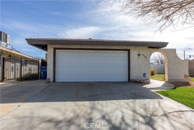 44800 Denmore Avenue, Lancaster, CA 93535