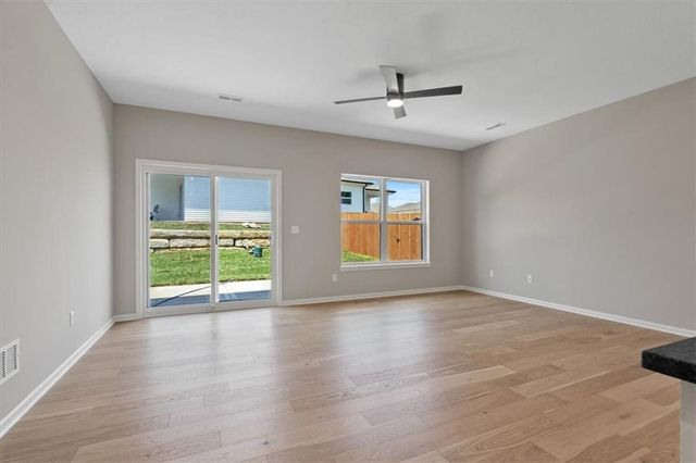 7808 NW 122nd Street, Kansas City, MO 64163