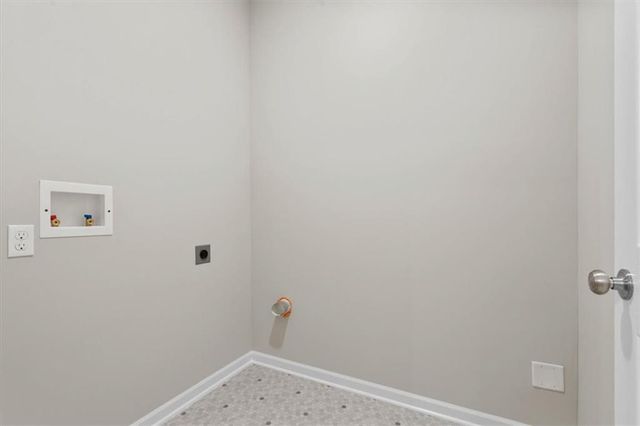 7808 NW 122nd Street, Kansas City, MO 64163