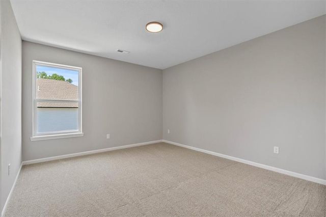 7808 NW 122nd Street, Kansas City, MO 64163