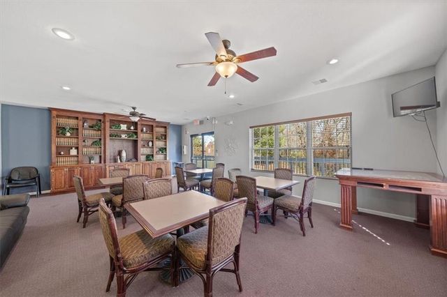 7808 NW 122nd Street, Kansas City, MO 64163