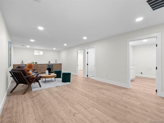 5126 W Freemont, Littleton, CO 80128