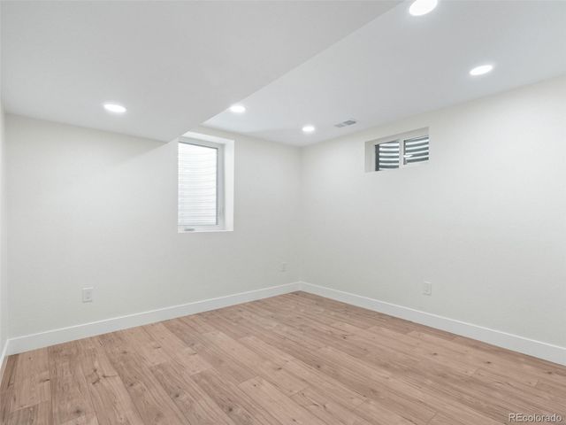 5126 W Freemont, Littleton, CO 80128