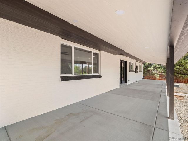 5126 W Freemont, Littleton, CO 80128