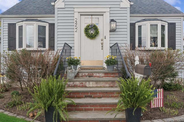 2452 Woodland Avenue, Wantagh, NY 11793