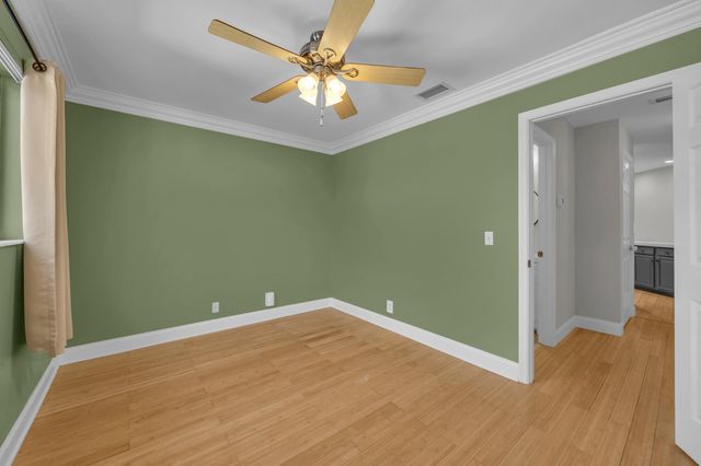25 Lexington Lane W F, Palm Beach Gardens, FL 33418