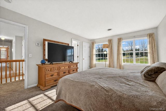 89 James Wilkinson Road, Rock Tavern, NY 12575