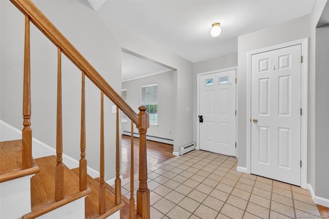 89 James Wilkinson Road, Rock Tavern, NY 12575