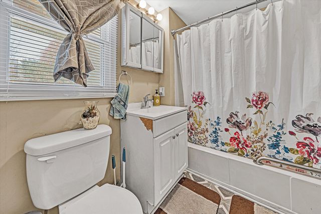 2802 10Th ST, Roanoke, VA 24012