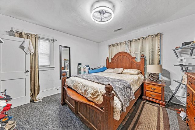 2802 10Th ST, Roanoke, VA 24012