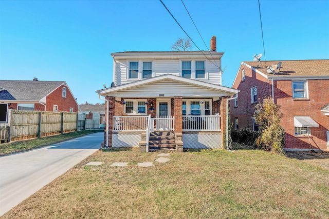 2802 10Th ST, Roanoke, VA 24012