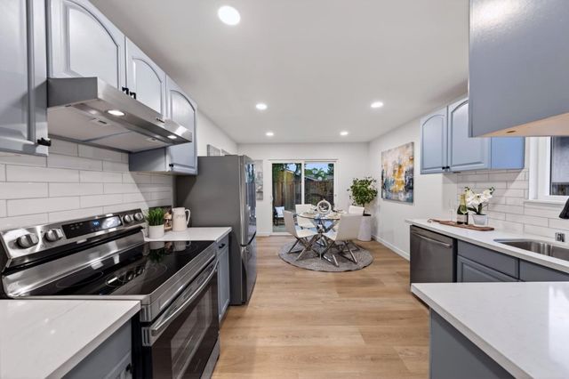 1579 Branham Lane, San Jose, CA 95118