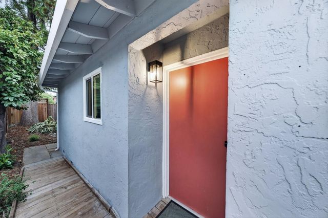 1579 Branham Lane, San Jose, CA 95118