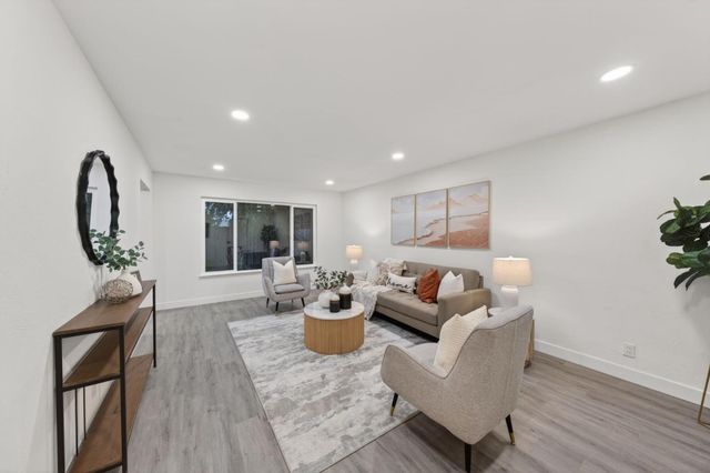 1579 Branham Lane, San Jose, CA 95118