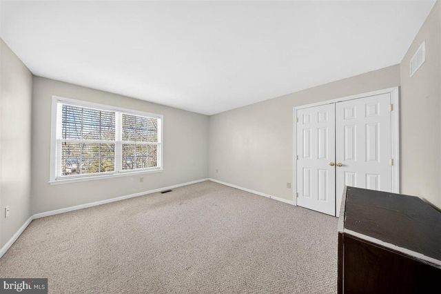 118 MINERS LN, Newark, DE 19713