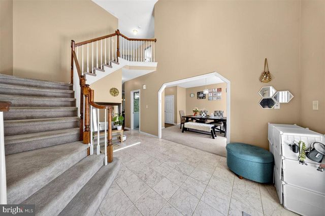 118 MINERS LN, Newark, DE 19713