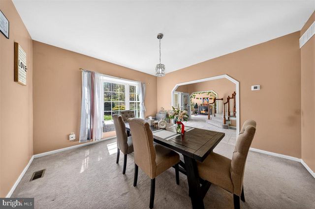 118 MINERS LN, Newark, DE 19713