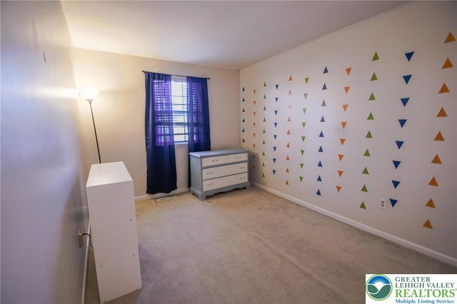 2505 Madison Avenue, Bethlehem City, PA 18017