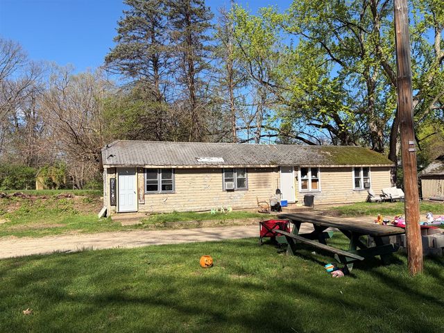 2394 Yankee Street, Niles, MI 49120